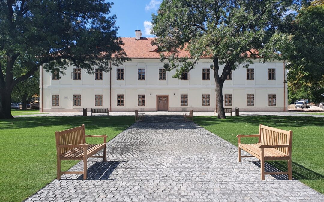 Mezőhegyes, Hangai Fogadó